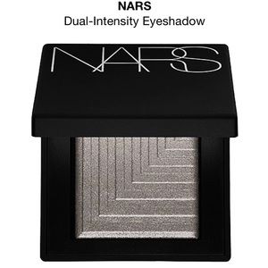 ✨NARS//Dual-Intensity Eyeshadow//Shark Grey